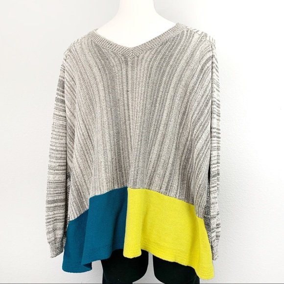 Jack By BB Dakota Color Block Cape Cardigan - Picture 5 of 7